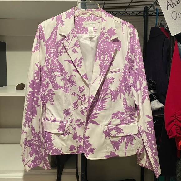 Liz Claiborne Jackets & Blazers - Liz Claiborne White and Purple Floral Blazer 16